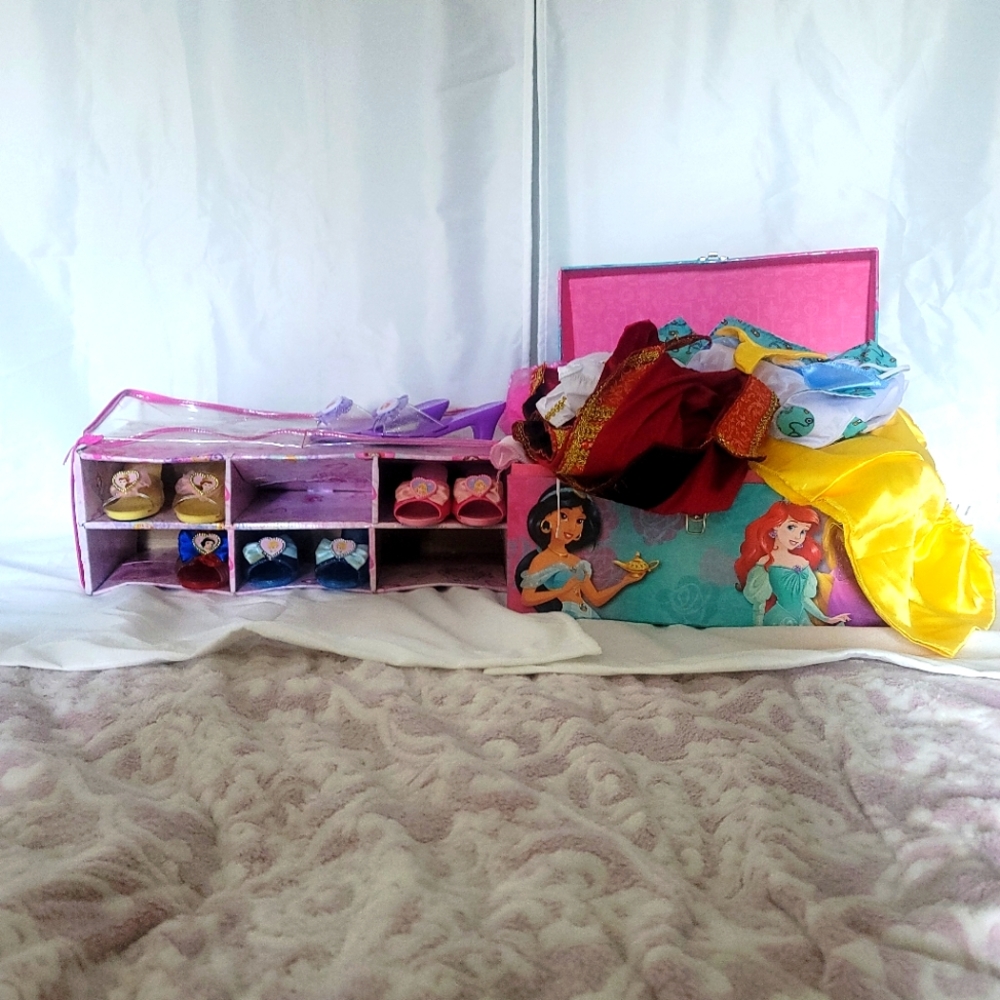 Huge dress up costume chest with princess shoes